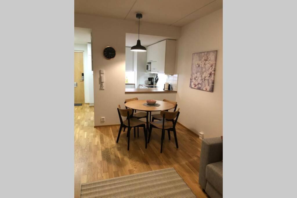 דירות אולו Keskustan Kaksio 45 M2 Autopaikalla, Rautatienkatu 19, 9 Krs מראה חיצוני תמונה