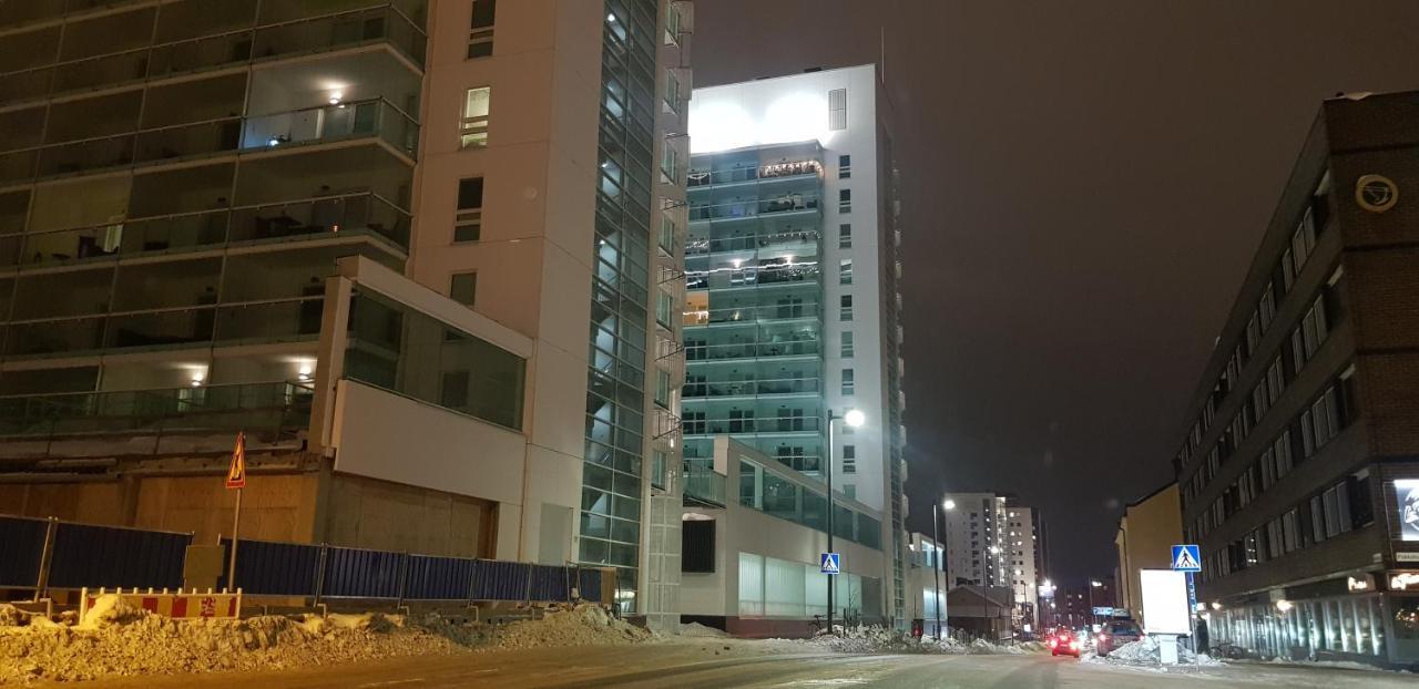 דירות אולו Keskustan Kaksio 45 M2 Autopaikalla, Rautatienkatu 19, 9 Krs מראה חיצוני תמונה